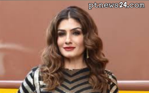 Oh My God! Actress Raveena Tandon Caught Over Aged Mens At Agniveer Protest